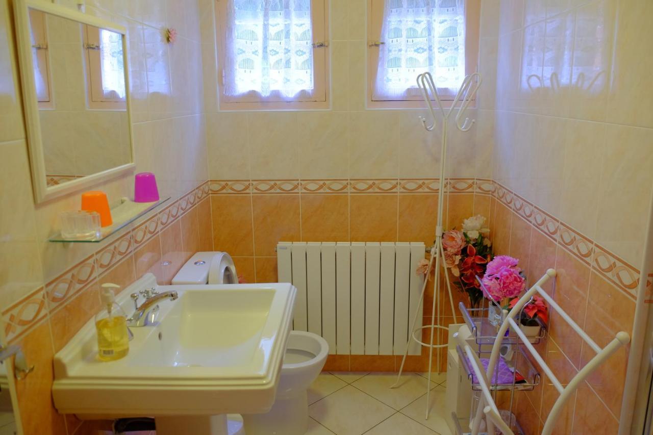 Bures-sur-Yvette Le Cottage - Chambres D'Hotes Paris Saclay المظهر الخارجي الصورة